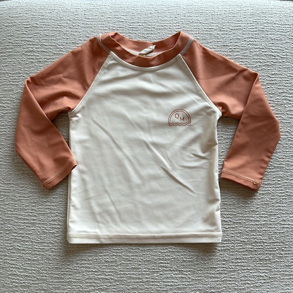 2x Rashguard - Picture 2 of 3